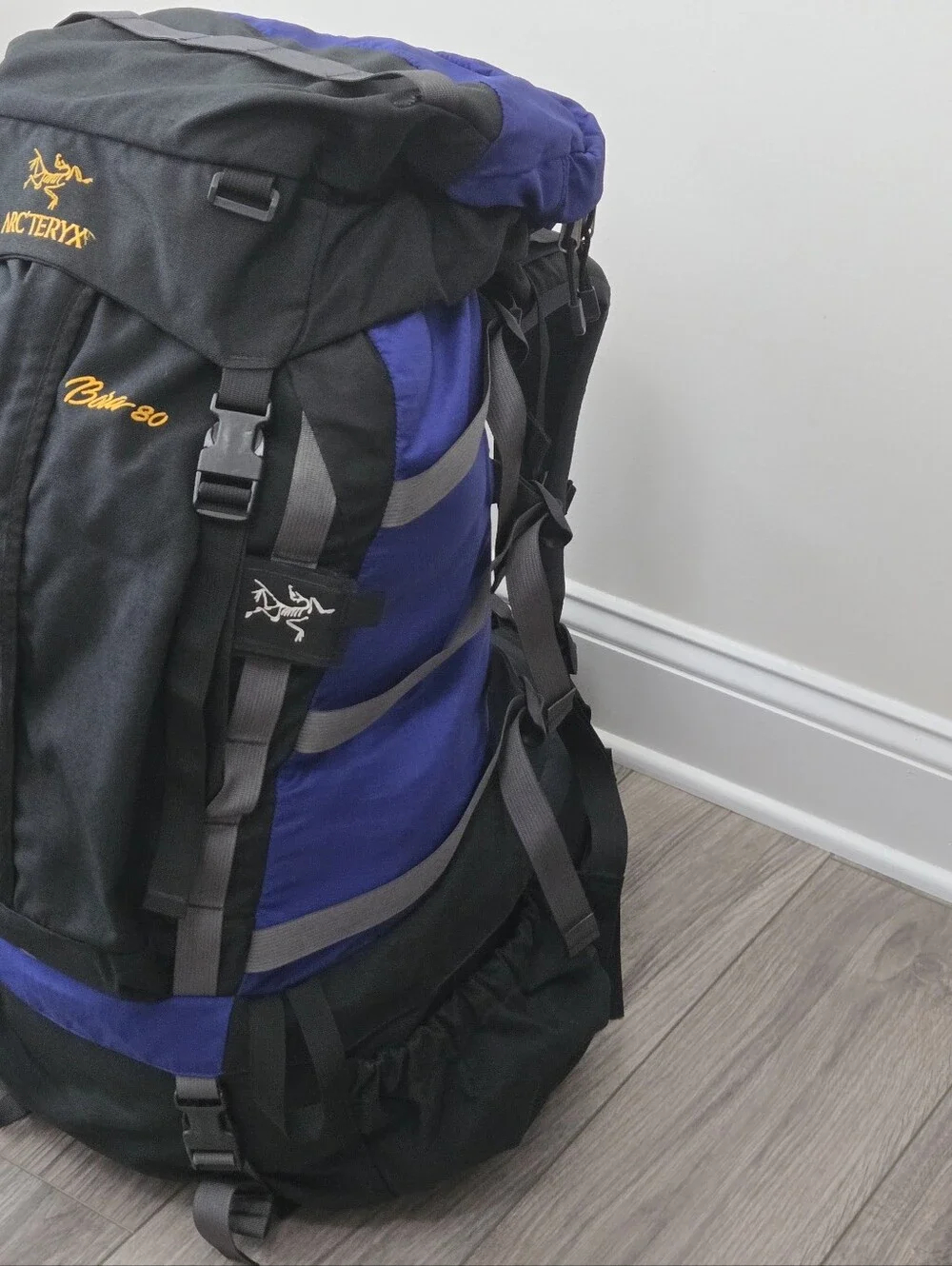 Arc'teryx Bora 80 Backpack Blue Black Hiking Expedition Pack - Great Condition